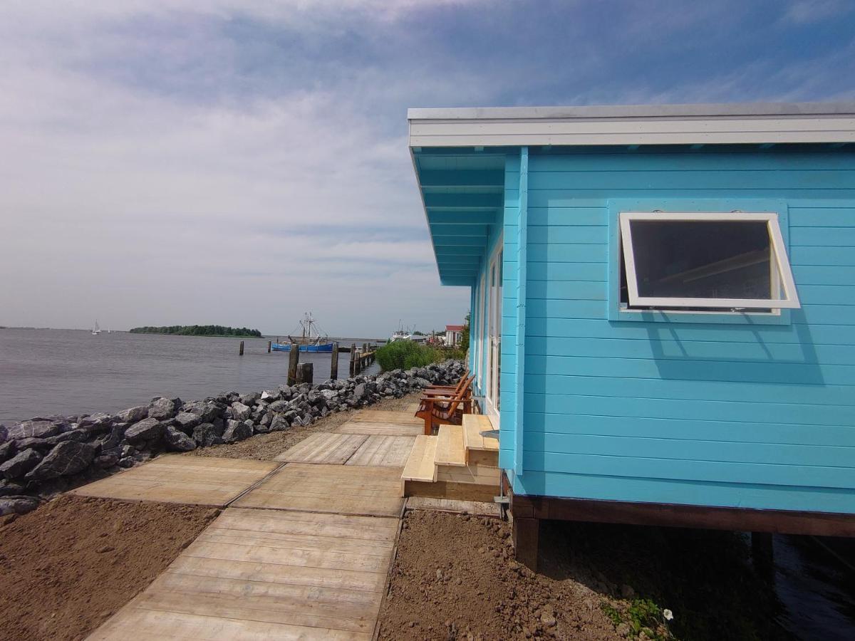 Waterhuisjes Op De Pier Van Lauwersmeerplezier! Lauwersoog Esterno foto