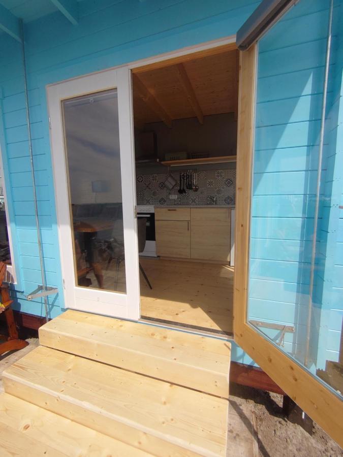 Waterhuisjes Op De Pier Van Lauwersmeerplezier! Lauwersoog Esterno foto